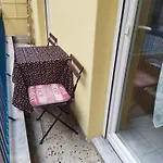 Eos Apartment