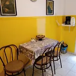 Eos Apartment